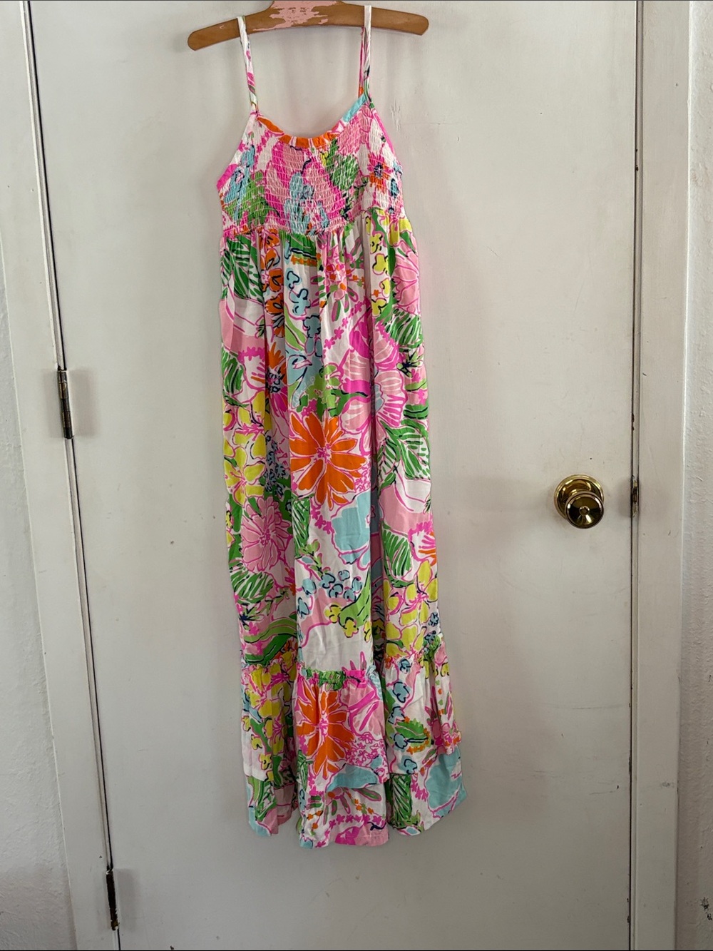 Lilly Pulitzer multicolored sundress smocked bodice disposals Size Medium